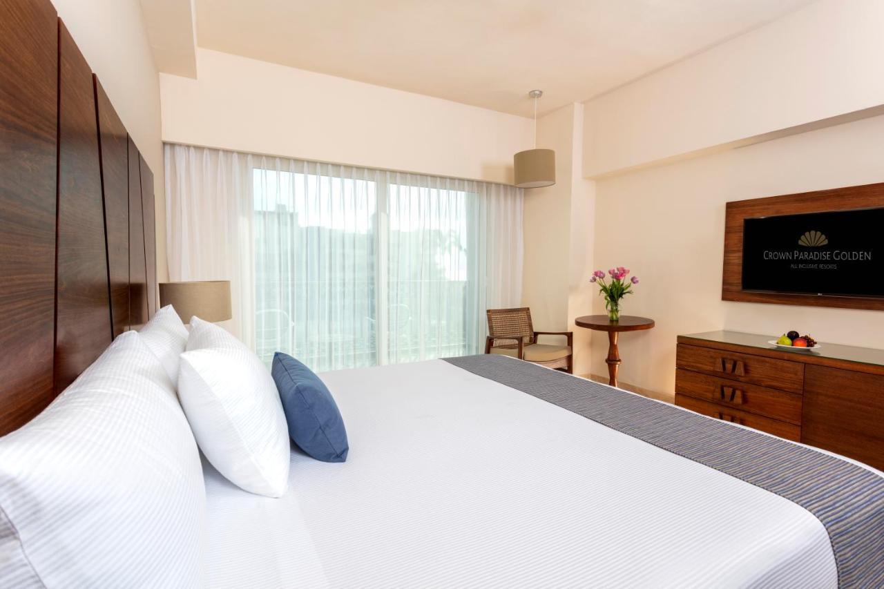 Crown Paradise Golden All Inclusive Resort - Adults Only 巴亞爾塔港 外观 照片